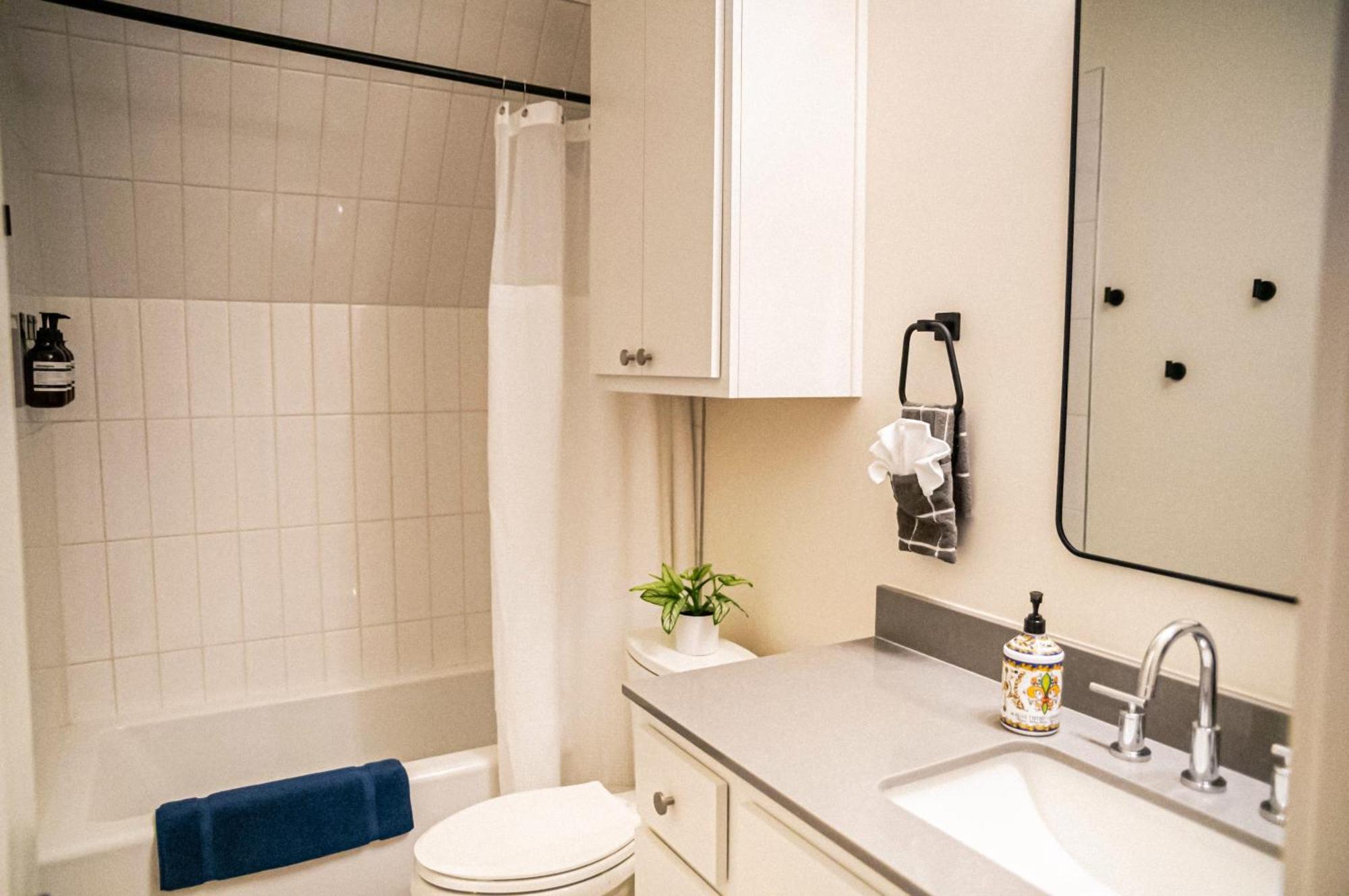 Gruene Daze - Stylish Aframe - Escape The Ordinary Chalet New Braunfels