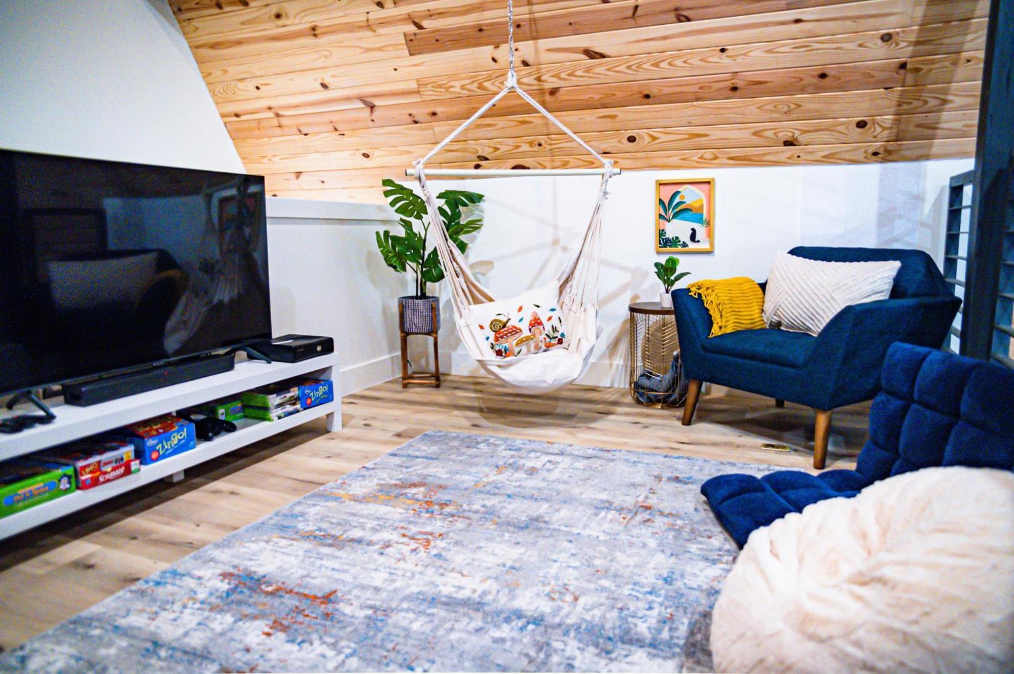 Chalet Gruene Daze - Stylish Aframe - Escape The Ordinary